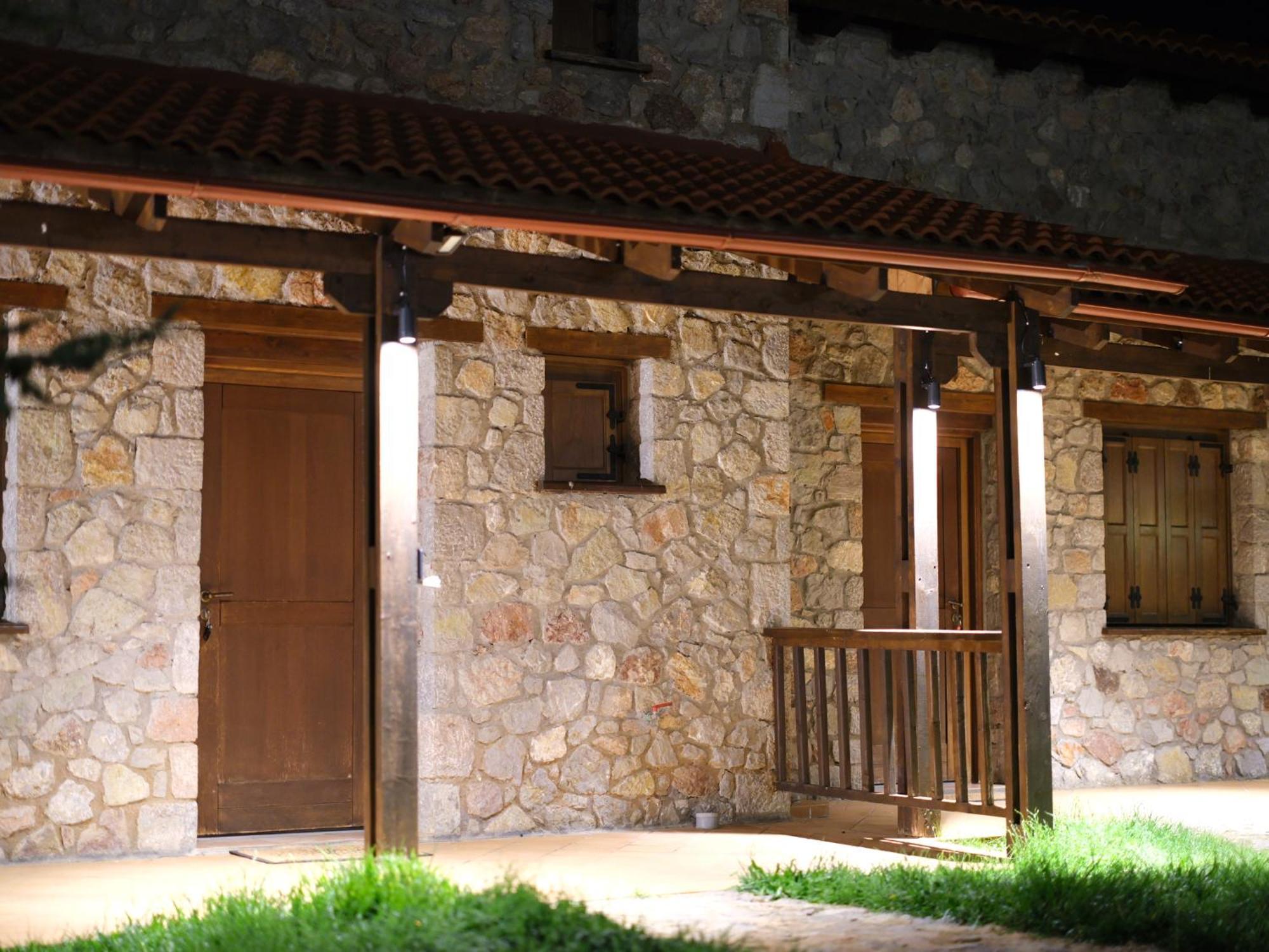 אראחובה Mont Valley Boutique Chalets מראה חיצוני תמונה